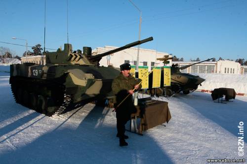 БМД-4М взять на вооружене в кратчайшие сроки - Министр обороны РФ