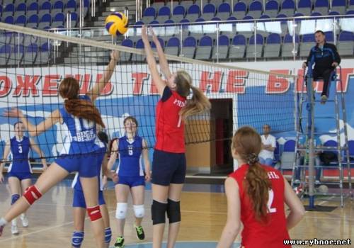 Турнир по волейболу «Осенняя звезда» в Рыбном выиграли девушки из Путятино