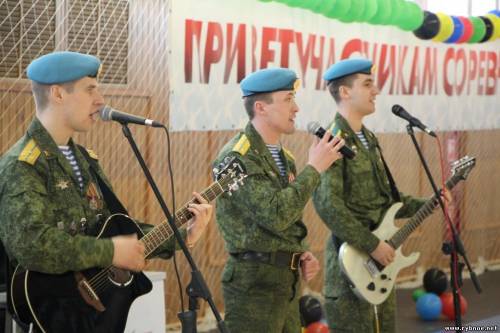 В Рыбном почтили память ветеранов, наградили геров и провели концерт