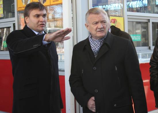 Губернатор Олег Ковалев осмотрел автовокзал «Центральный» после масштабного ремонта