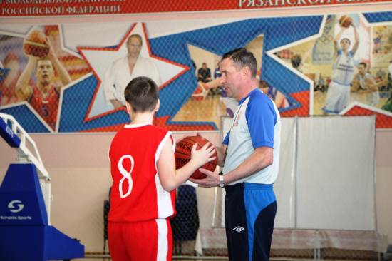 В Рыбном состоялось Первенство Рыбновского района по баскетболу