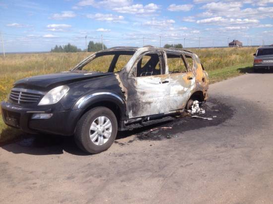 В Рыбновском районе 15 августа сгорели дом и машина