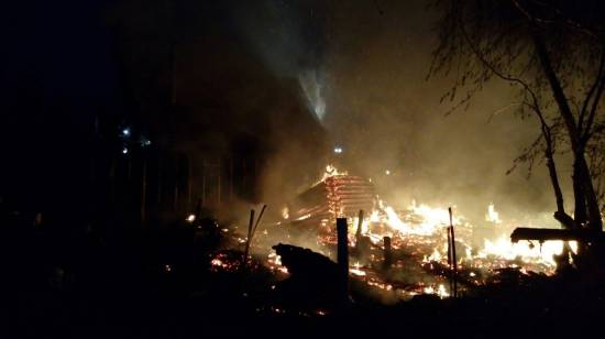 За ночь в Рыбном сгорело два дома