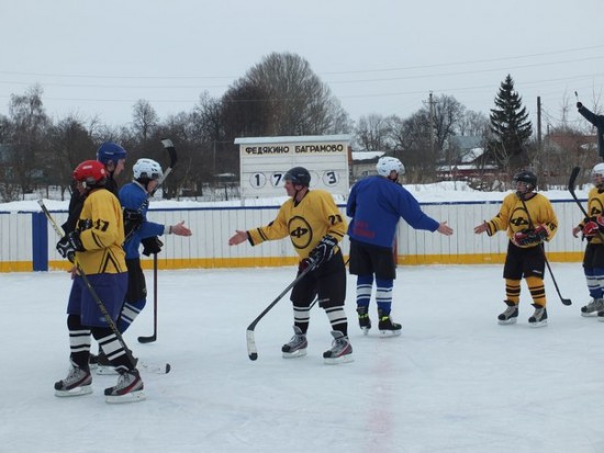 Прошел второй тур Чемпионата Рыбновского района по хоккею