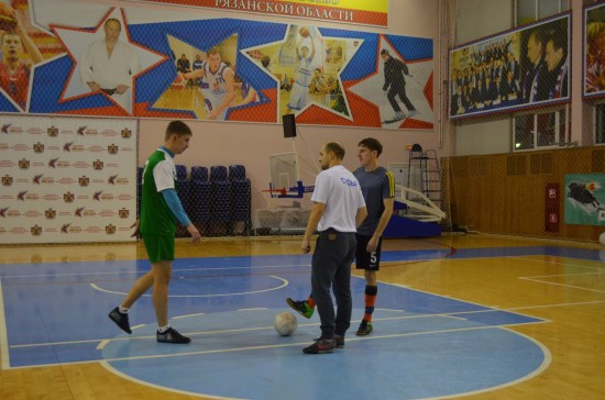 В Рыбном прошел футбольный турнир «Лиги 2х2»