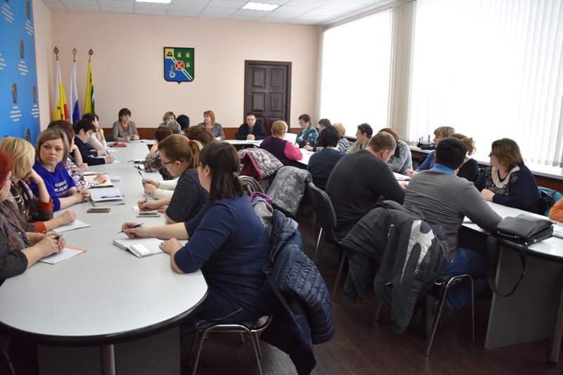 В Рыбном прошел семинар бизнесменов и налоговой