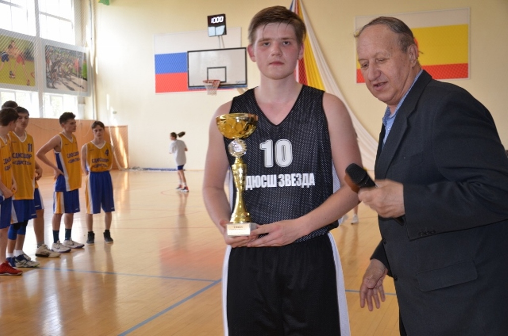 Команда из Рыбного стала победителем Первенства Рязанской области по баскетболу