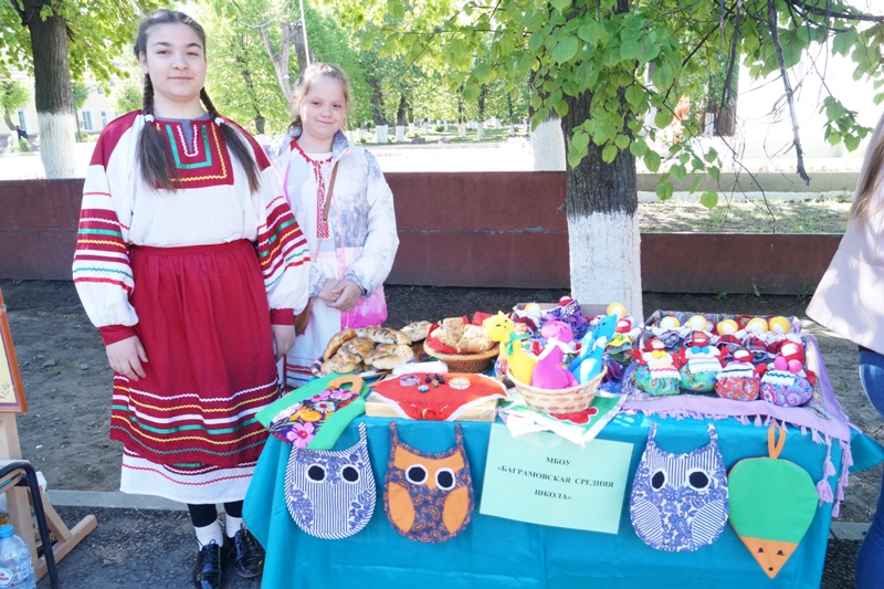 В Рыбном состоялась традиционная выставка-ярмарка