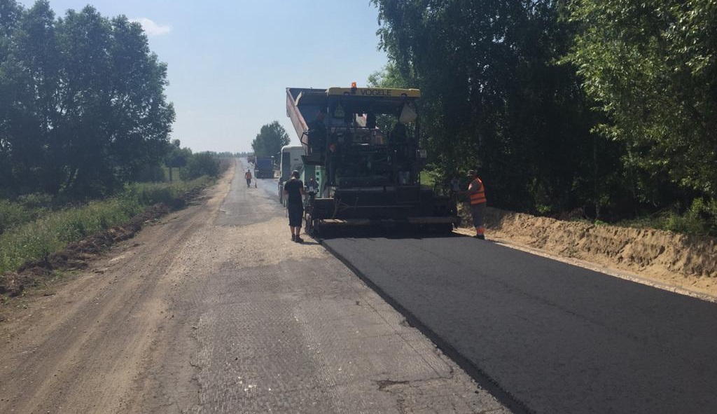 В Рыбновском районе начали ремонтировать дорогу на родину Есенина