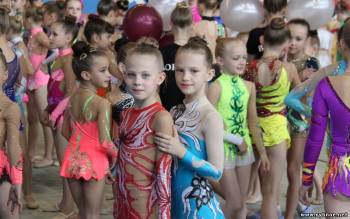 Пять медалей завоевали гимнастки Рыбновского района