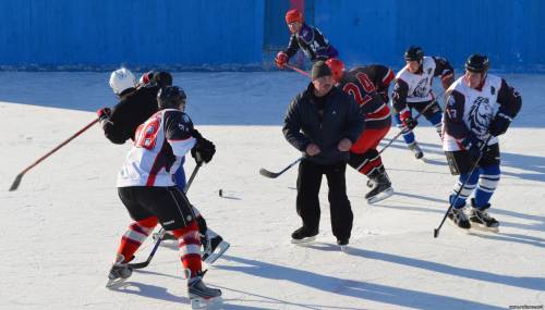 Хоккей в Рыбном